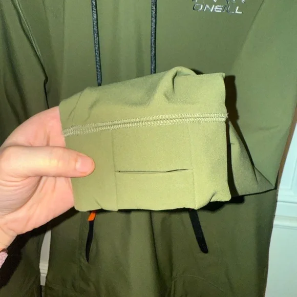 O'Neill Olive Green Ski Sweatshirt - Picture 2 of 5
